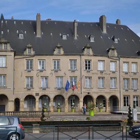 Appartement En Centre Pietonnier Proche De La Gare Thionville Exterior photo